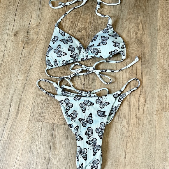 ZAFUL turquoise butterfly bikini set size 6. - Picture 1 of 11